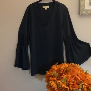 Like NEW Michael Kors Navy Balloon Sleeved Blouse X-Large